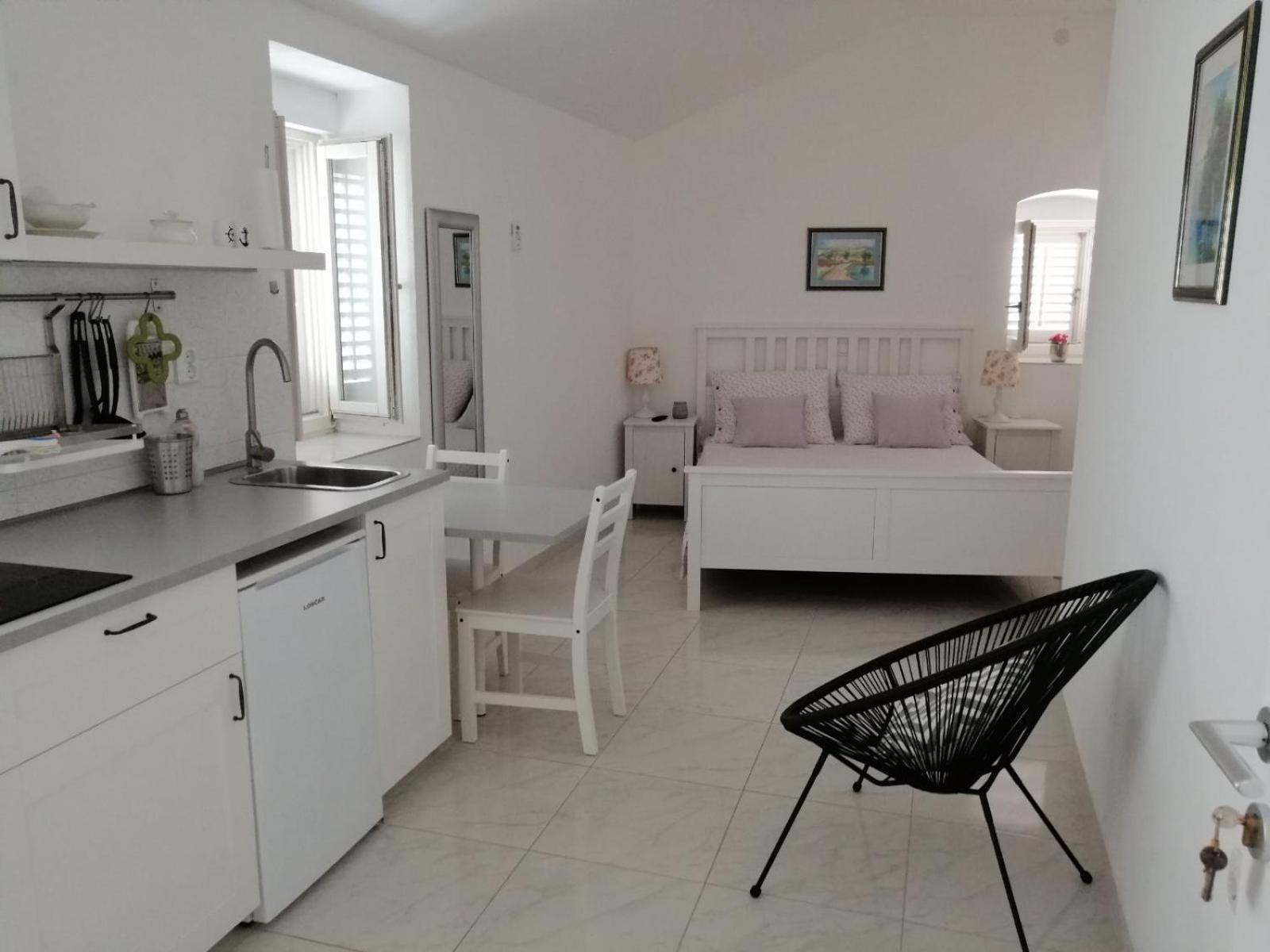 Apartment In Vis Historic Center - Mikula, Ljubica, Toma Room photo