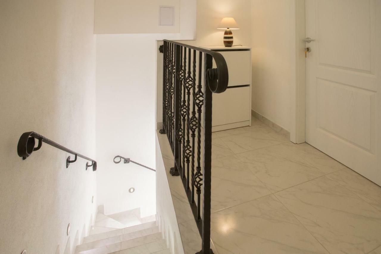 Apartment In Vis Historic Center - Mikula, Ljubica, Toma Exterior photo
